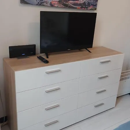 Appartement **** Sea 1 A 8 Personnes 80m2 A 120m De La **** Ajaccio (Corsica)