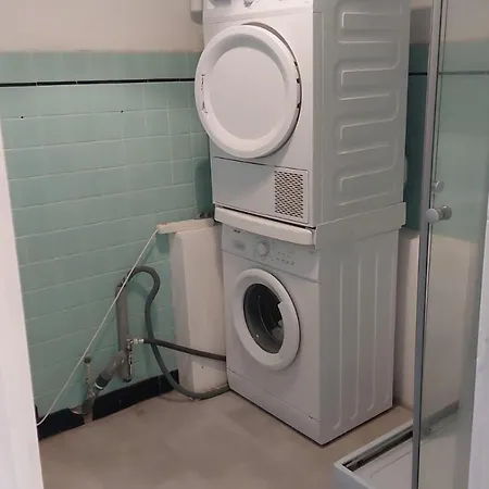 **** Sea 1 A 8 Personnes 80m2 A 120m De La **** Appartement *