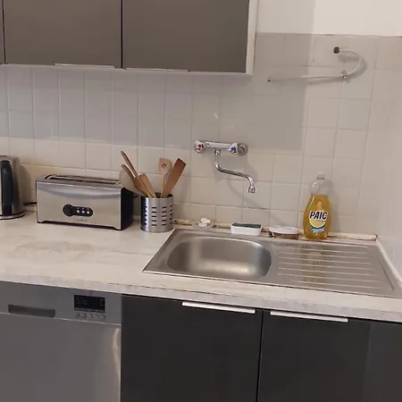 **** Sea 1 A 8 Personnes 80m2 A 120m De La **** Appartement