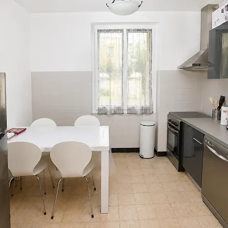 Appartement **** Sea 1 A 8 Personnes 80m2 A 120m De La ****