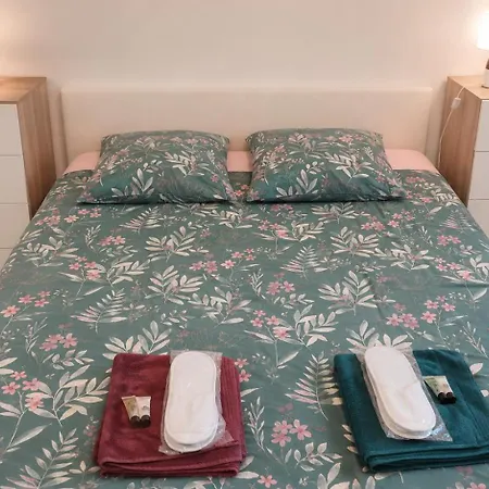 Appartement **** Sea 1 A 8 Personnes 80m2 A 120m De La ****