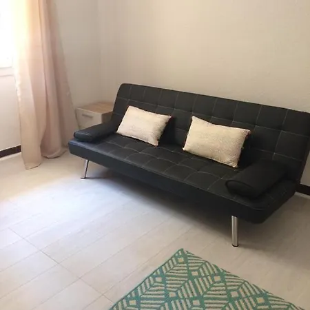 Appartement **** Sea 1 A 8 Personnes 80m2 A 120m De La **** *