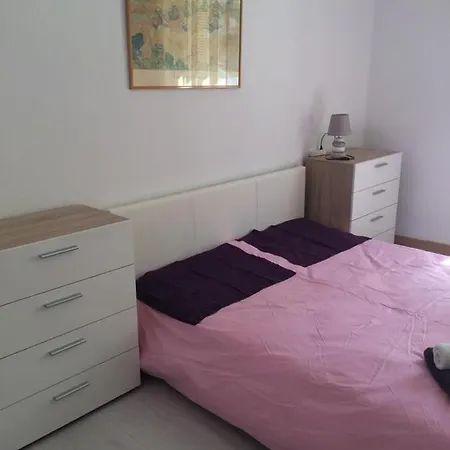 Appartement **** Sea 1 A 8 Personnes 80m2 A 120m De La ****