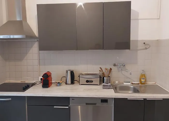 **** Sea 1 A 8 Personnes 80m2 A 120m De La **** Apartment