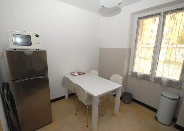 **** Sea 1 A 8 Personnes 80m2 A 120m De La **** Apartment